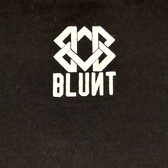 BLUNT Making A Mess Since Ever Black Short Sleeved Graphic T-shirt EUC Size M - Picture 7 of 11